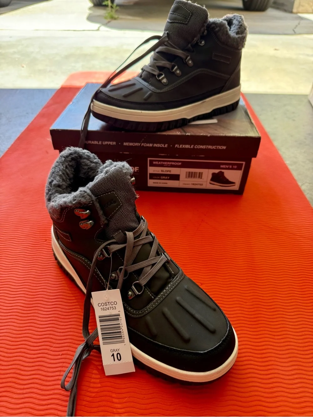 Skechers Men's Black and White Weatherproof Lace-Up Boot